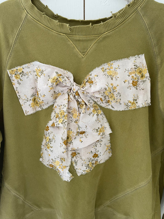 Gold'n Girl Sweatshirt