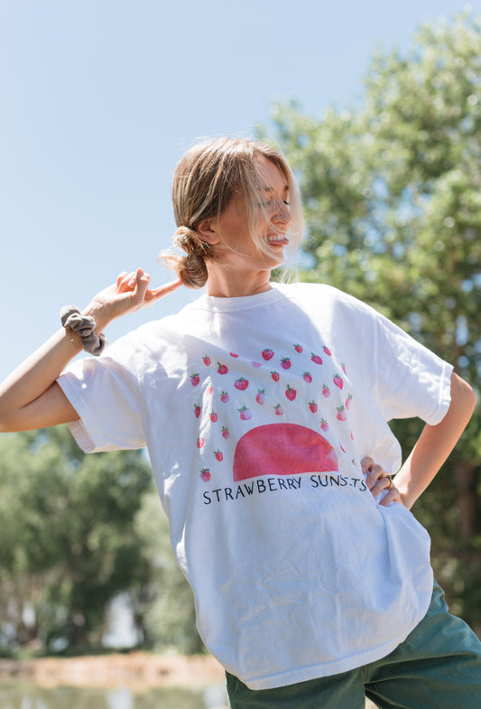 Strawberry Sunsets Tee (White)