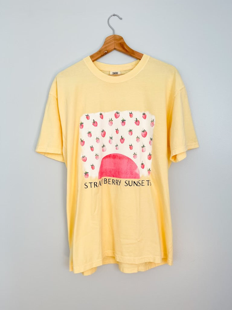 Strawberry Sunsets Tee (Yellow)