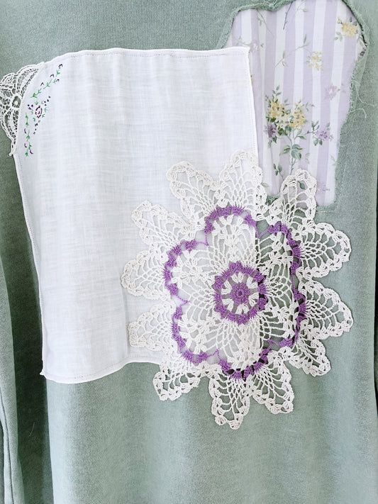 Vintage Appliqué Crewneck