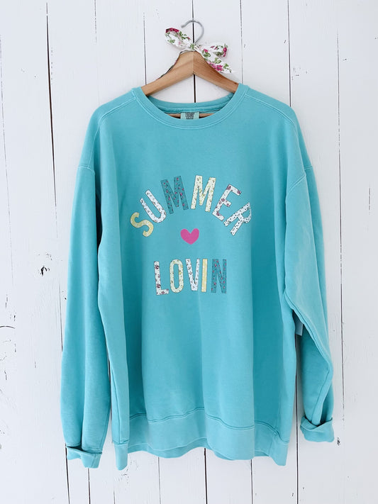 Summer Lovin Crewneck Chalky Mint
