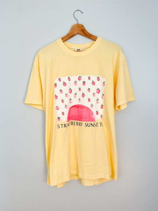 Strawberry Sunsets Tee (Yellow)