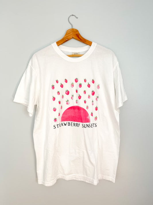 Strawberry Sunsets Tee (White)
